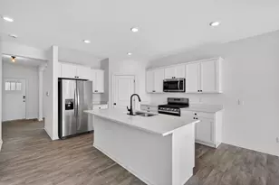 10421 Privet Dr, Saint John, IN 46373 - Photo 8