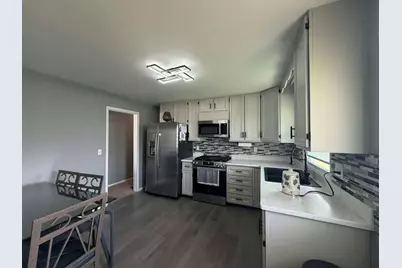 716 E Stewart Drive, Rensselaer, IN 47978 - Photo 6