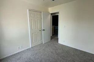 716 E Stewart Dr, Rensselaer, IN 47978 - Photo 14