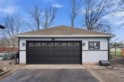 482 E Grove Street, Wheatfield, IN 46392 - Photo 4