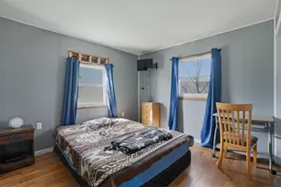 482 E Grove St, Wheatfield, IN 46392 - Photo 14