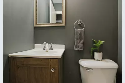 482 E Grove Street, Wheatfield, IN 46392 - Photo 16