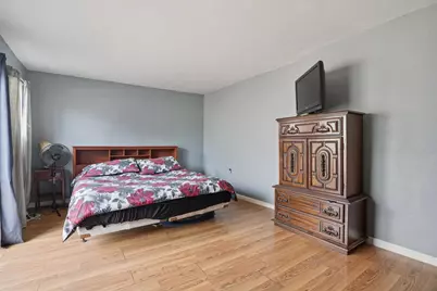 482 E Grove Street, Wheatfield, IN 46392 - Photo 14