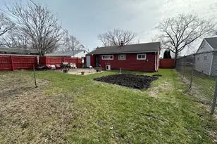 2928 Marshalltown Dr, Gary, IN 46407 - Photo 2