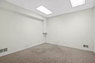 917 Royal Dublin Ln, Dyer, IN 46311 - Photo 40