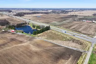 10647 Hawthorn Rd, Plymouth, IN 46563 - Photo 22