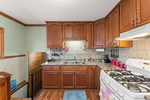 906 E Gln Pk Ave, Griffith, IN 46319 - Photo 6