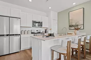 8958 Remington Way, Saint John, IN 46373 - Photo 2