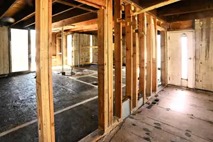 370 E U.S. Hwy 6, Valparaiso, IN 46383 - Photo 8