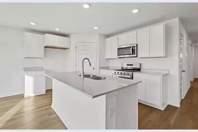 589 Osburn Street, Hebron, IN 46341 - Photo 6