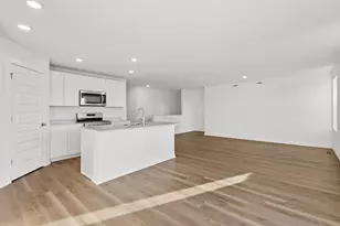 589 Osburn St, Hebron, IN 46341 - Photo 4