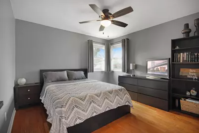 9047 Pettit Drive, Highland, IN 46322 - Photo 8