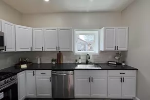 800 Buchanan St, Gary, IN 46402 - Photo 12