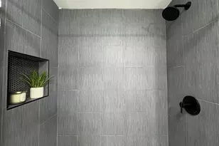 800 Buchanan St, Gary, IN 46402 - Photo 20