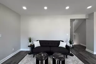 800 Buchanan St, Gary, IN 46402 - Photo 8