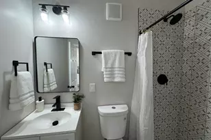 800 Buchanan St, Gary, IN 46402 - Photo 14