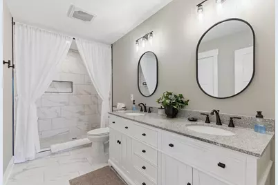 823 11th Street SW, Demotte, IN 46310 - Photo 16