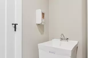 823 11th St SW, Demotte, IN 46310 - Photo 24