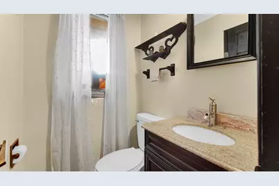 3050 E 139th Avenue, Crown Point, IN 46307 - Photo 12