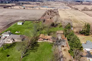 3050 E 139th Ave, Crown Point, IN 46307 - Photo 4