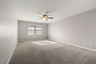 10404 White Oak Ln, Munster, IN 46321 - Photo 24