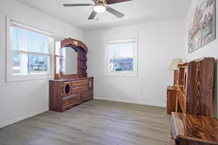 644 N Glenwood St, Griffith, IN 46319 - Photo 14