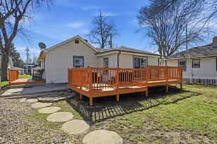 223 Illinois St, Dyer, IN 46311 - Photo 24