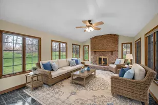 158 York Cir, Valparaiso, IN 46385 - Photo 8