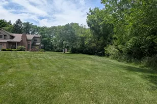 158 York Cir, Valparaiso, IN 46385 - Photo 26