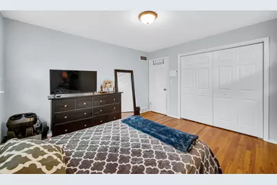 9628 Crestwood Avenue, Munster, IN 46321 - Photo 12