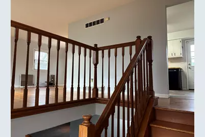 9628 Crestwood Avenue, Munster, IN 46321 - Photo 4