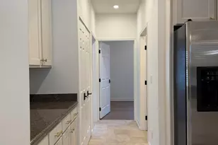 37 Fentree Dr, Valparaiso, IN 46385 - Photo 8