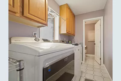 2210 E 9th Place, Hobart, IN 46342 - Photo 20