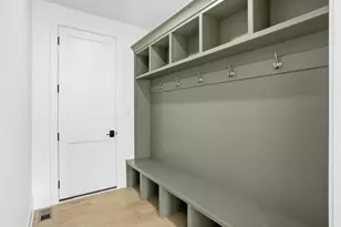 9631 Sweetspire Ave, Saint John, IN 46373 - Photo 16