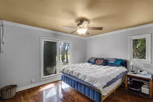 2445 Woodlane Dr, Merrillville, IN 46410 - Photo 16