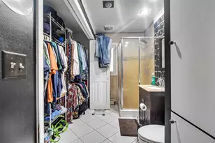 2445 Woodlane Dr, Merrillville, IN 46410 - Photo 18