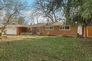 2445 Woodlane Dr, Merrillville, IN 46410 - Photo 22