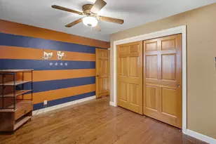 2445 Woodlane Dr, Merrillville, IN 46410 - Photo 12