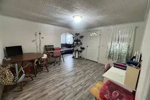 311 John St, La Porte, IN 46350 - Photo 6