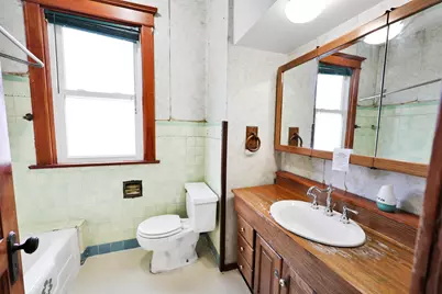 112 S Indiana Street, Hobart, IN 46342 - Photo 10