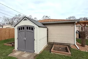 5465 Redwood Ave, Portage, IN 46368 - Photo 30