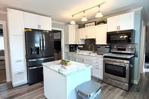 5465 Redwood Ave, Portage, IN 46368 - Photo 6