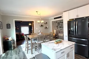 5465 Redwood Ave, Portage, IN 46368 - Photo 8