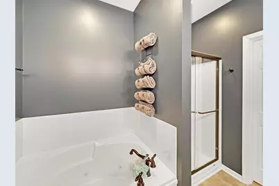 8709 Lake Hills Drive, Saint John, IN 46373 - Photo 8