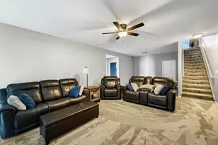 8709 Lake Hills Dr, Saint John, IN 46373 - Photo 12