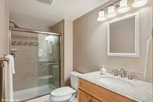 376 Tremont Ct, Valparaiso, IN 46385 - Photo 18