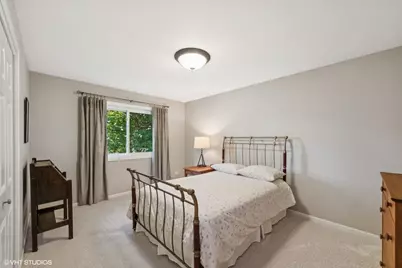 376 Tremont Court, Valparaiso, IN 46385 - Photo 10