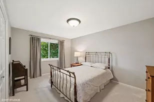 376 Tremont Ct, Valparaiso, IN 46385 - Photo 10