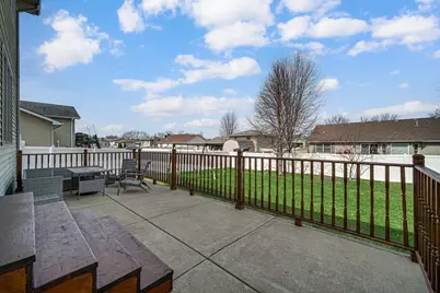 250 W 128th Place, Crown Point, IN 46307 - Photo 4