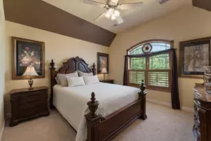 84 Liberty Lakes Dr, Valparaiso, IN 46385 - Photo 16